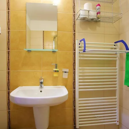 Lux S Terasou Harmony V Thermal Parku S Vyhladom Na Bazeny Apartament Bešeňová